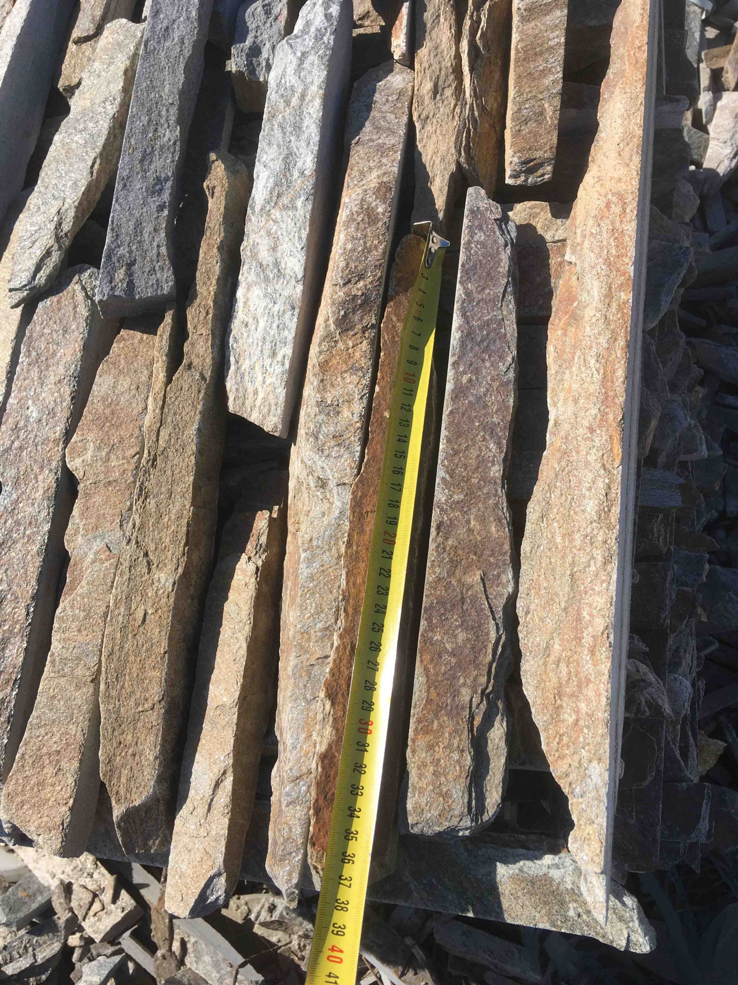 Горбушка златолит мультиколор для облицовки купить в Дмитрове