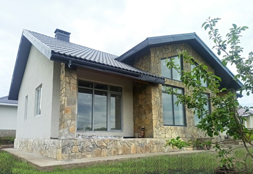 Плитняк златолит Уральский  для фасада купить в Дмитрове