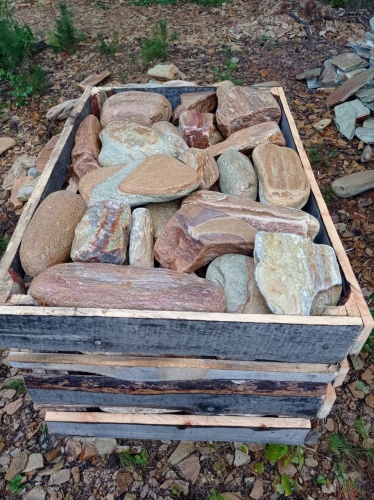 Златолит жёлтый, жёлто-зелёный глыбки и валуны для ланшафтного дизайна купить в Дмитрове