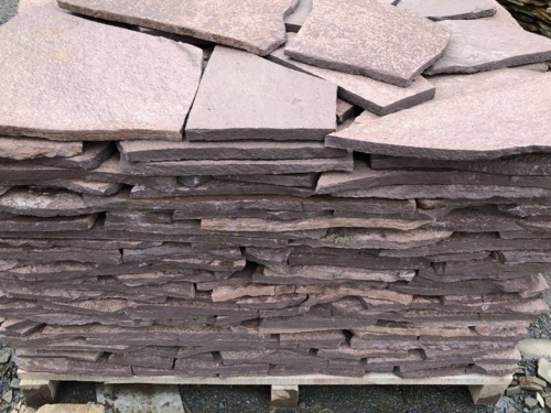 Плитняк лемезит бордовый для облицовки цоколя 20-25 мм  купить в Дмитрове