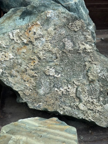 Ландшафтные глыбы зелёные 200-500 килограмм купить в Дмитрове