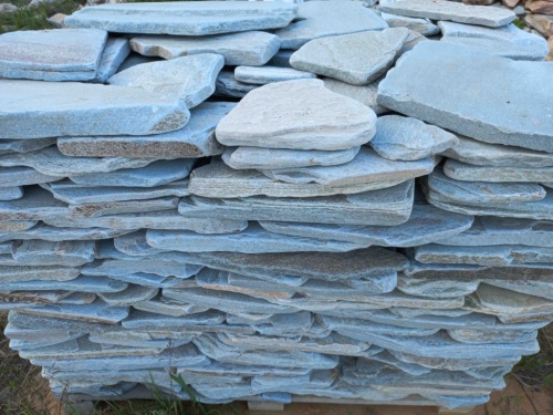 Плитняк златолит зелёный галтованный для цоколя купить в Дмитрове